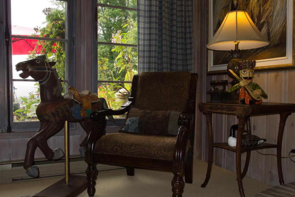 Saint-Sauveur-des-Monts Le Petit Clocher Gite Touristique B & B מראה חיצוני תמונה