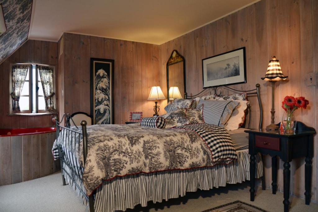 Saint-Sauveur-des-Monts Le Petit Clocher Gite Touristique B & B חדר תמונה