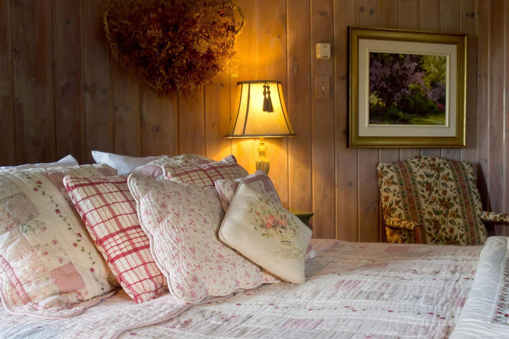 Saint-Sauveur-des-Monts Le Petit Clocher Gite Touristique B & B חדר תמונה